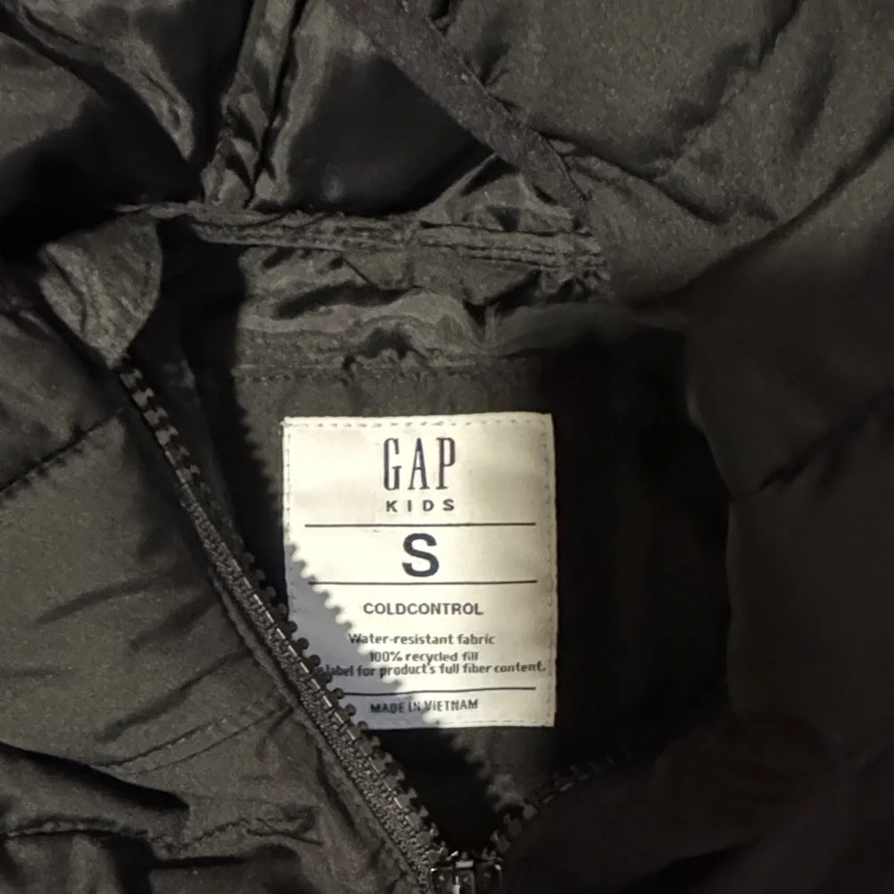 GAP Kids Black Puffer Jacket